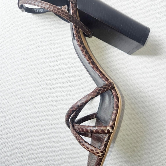 🔥RARE🔥 Authentic Chloé Chocolate Snakeskin Crossover Block Heel Sandals - Picture 6 of 8